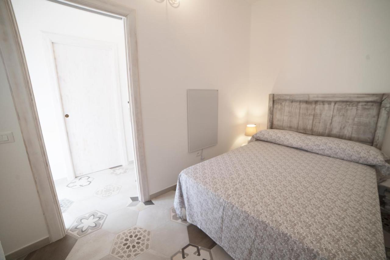 Aria Di Vico Aparthotel Vico Del Gargano Eksteriør bilde