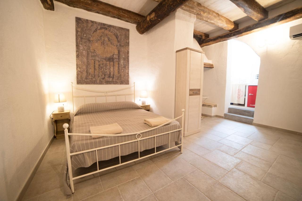 Aria Di Vico Aparthotel Vico Del Gargano Eksteriør bilde