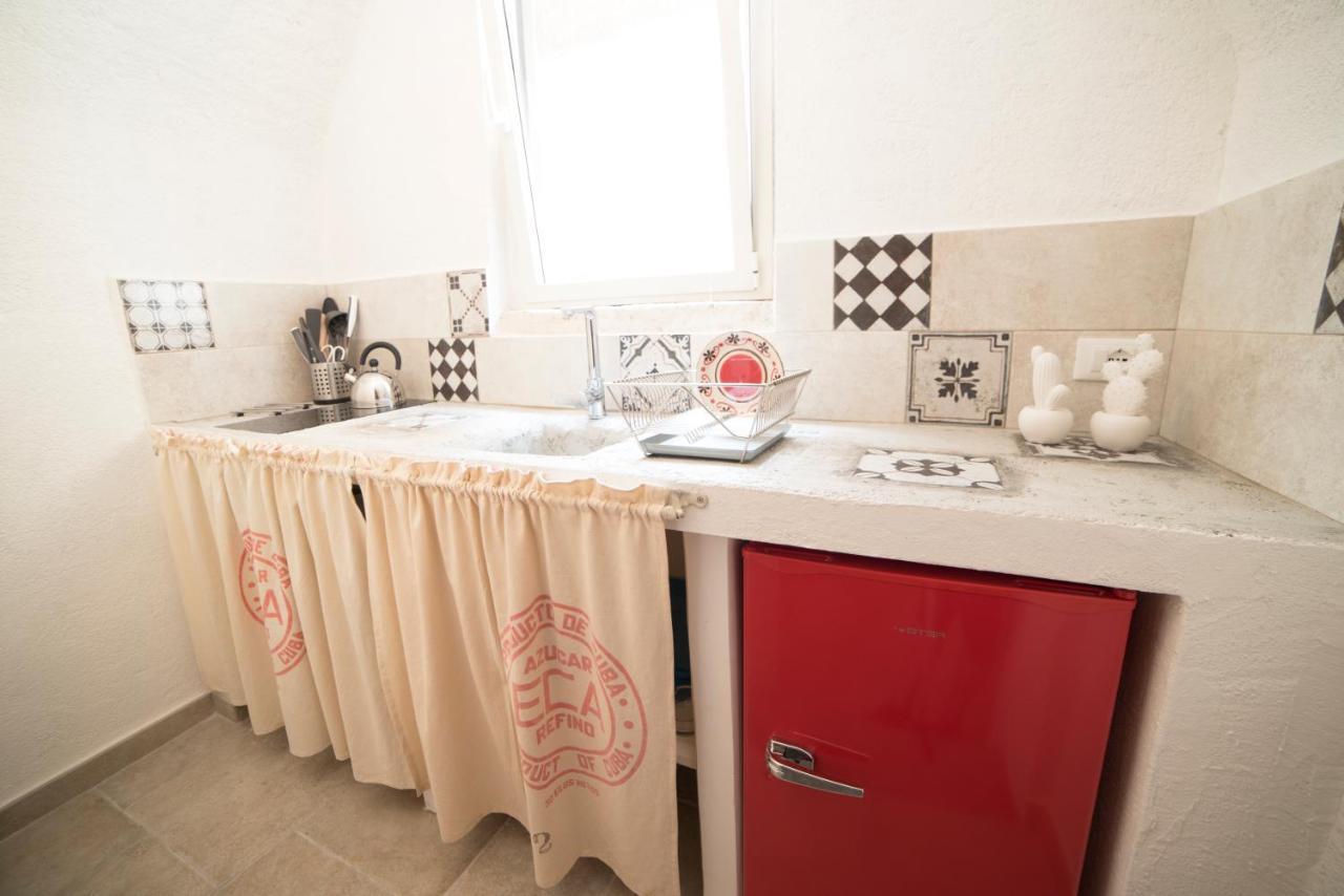Aria Di Vico Aparthotel Vico Del Gargano Eksteriør bilde