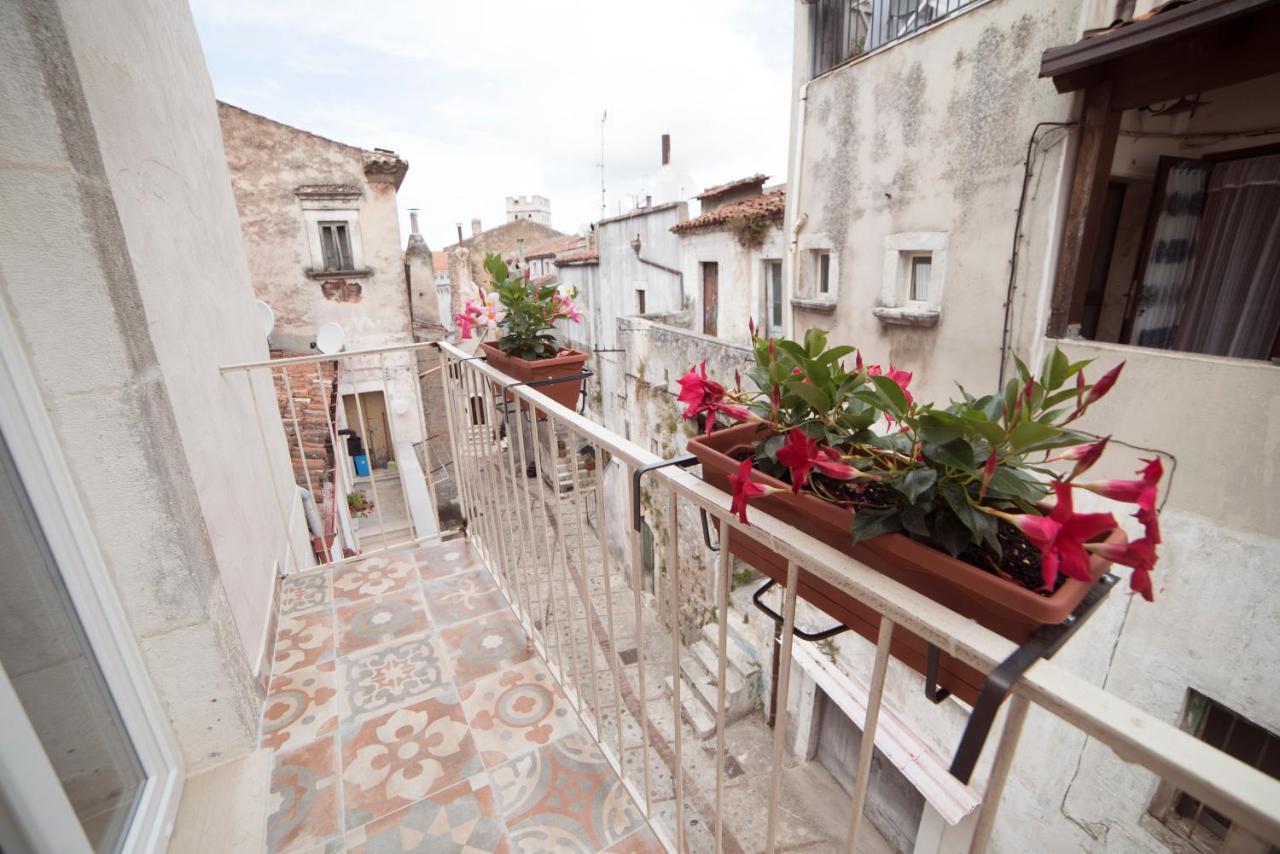 Aria Di Vico Aparthotel Vico Del Gargano Eksteriør bilde